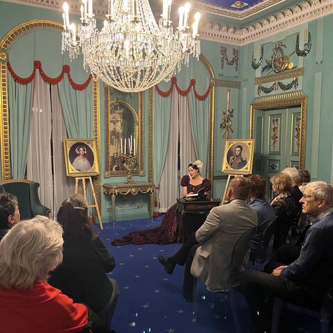 Monodrama "Ich, die Herzogin" im Gr&uuml;nen Saal des Branitzer Schlosses, &copy; Kamil Jągowski - Fachbereich Kultur Stadt Cottbus/Ch&oacute;śebuz